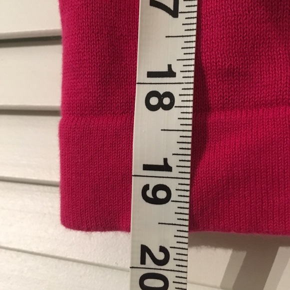 Cropped sweater - Picture 4 of 4